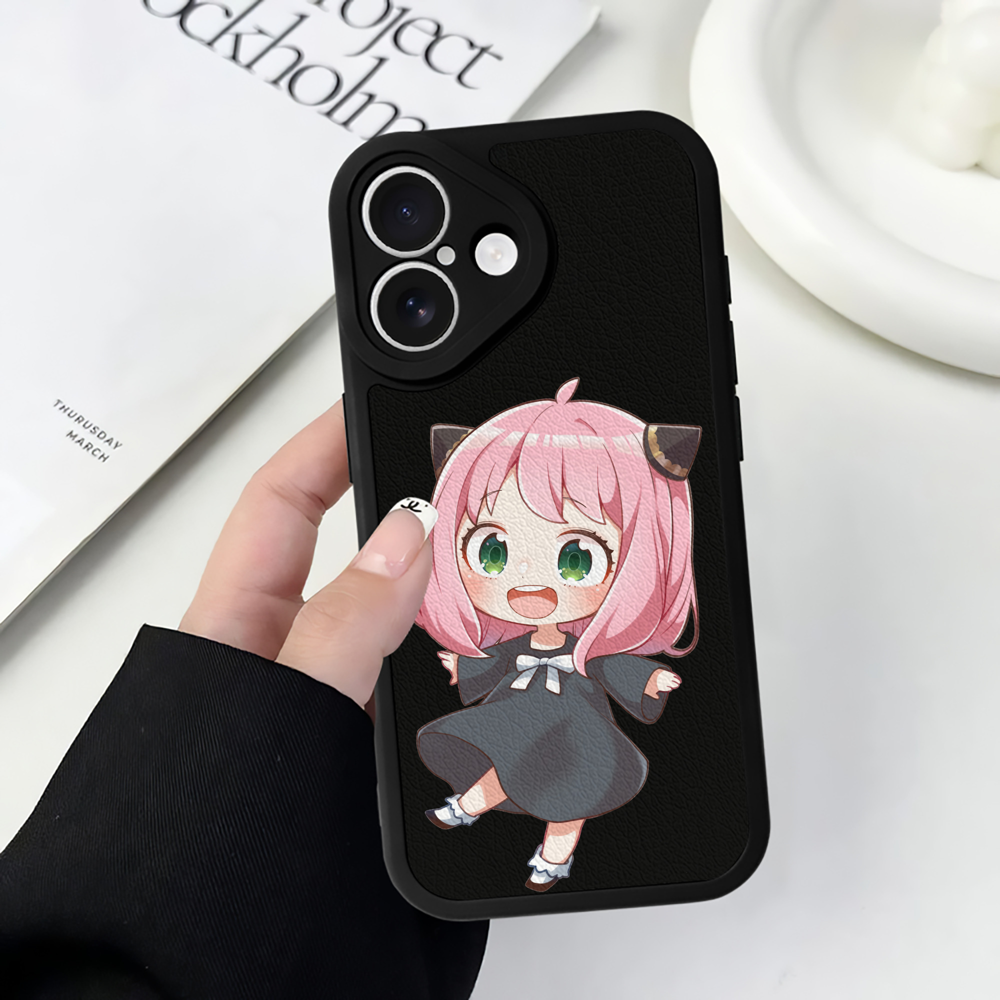 （画像用） SPY×FAMILY间谍家家酒 【iPhone 16シリーズ対応】シリコンスマホケース（レザー調） 材質：シリコン